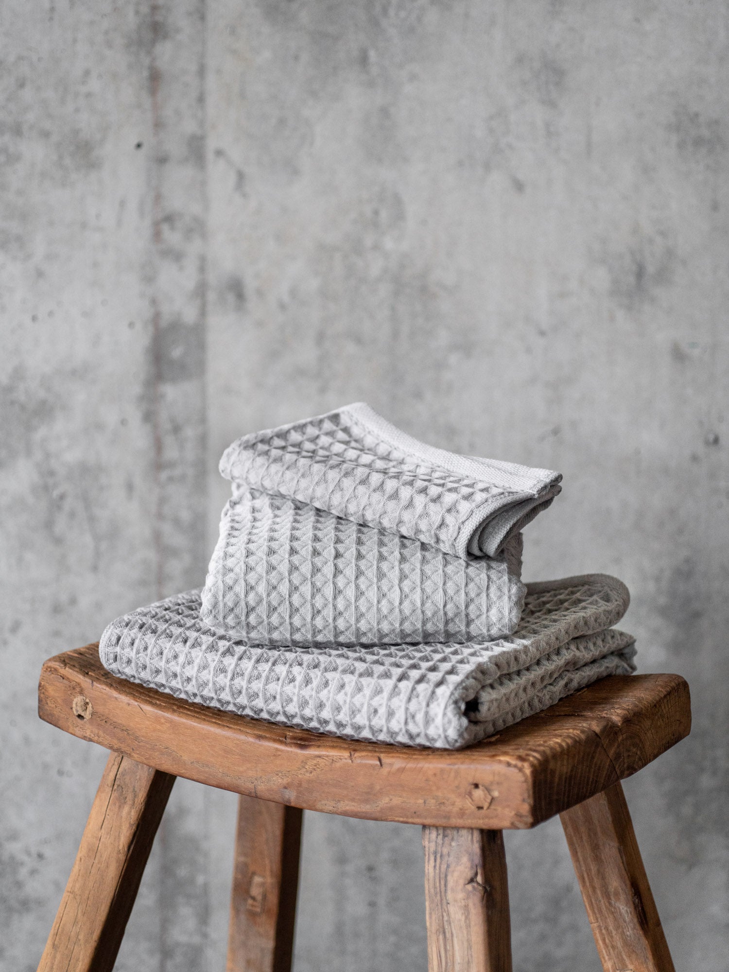 Air Waffle Towel – Grey