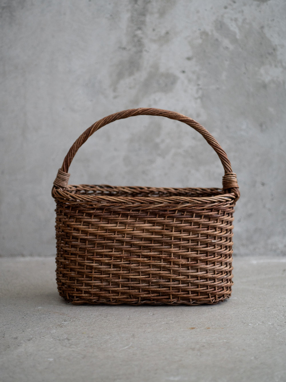 Akebi Single Handle Basket