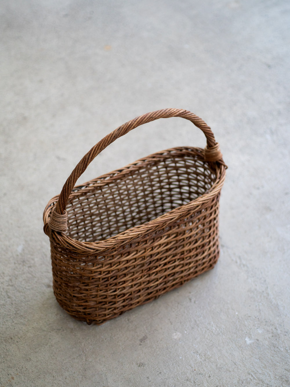 Akebi Single Handle Basket