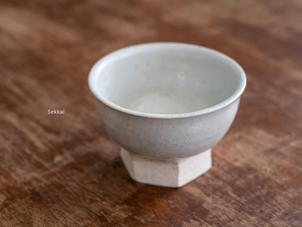 Iga Small Bowl with Hexagon Base