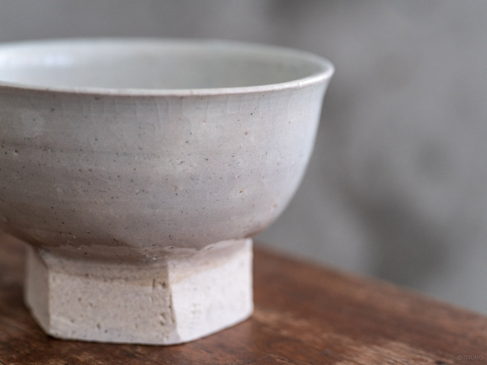 Iga Small Bowl with Hexagon Base