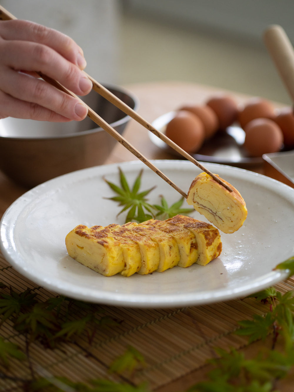 Iga Round Plate – Benichoseki
