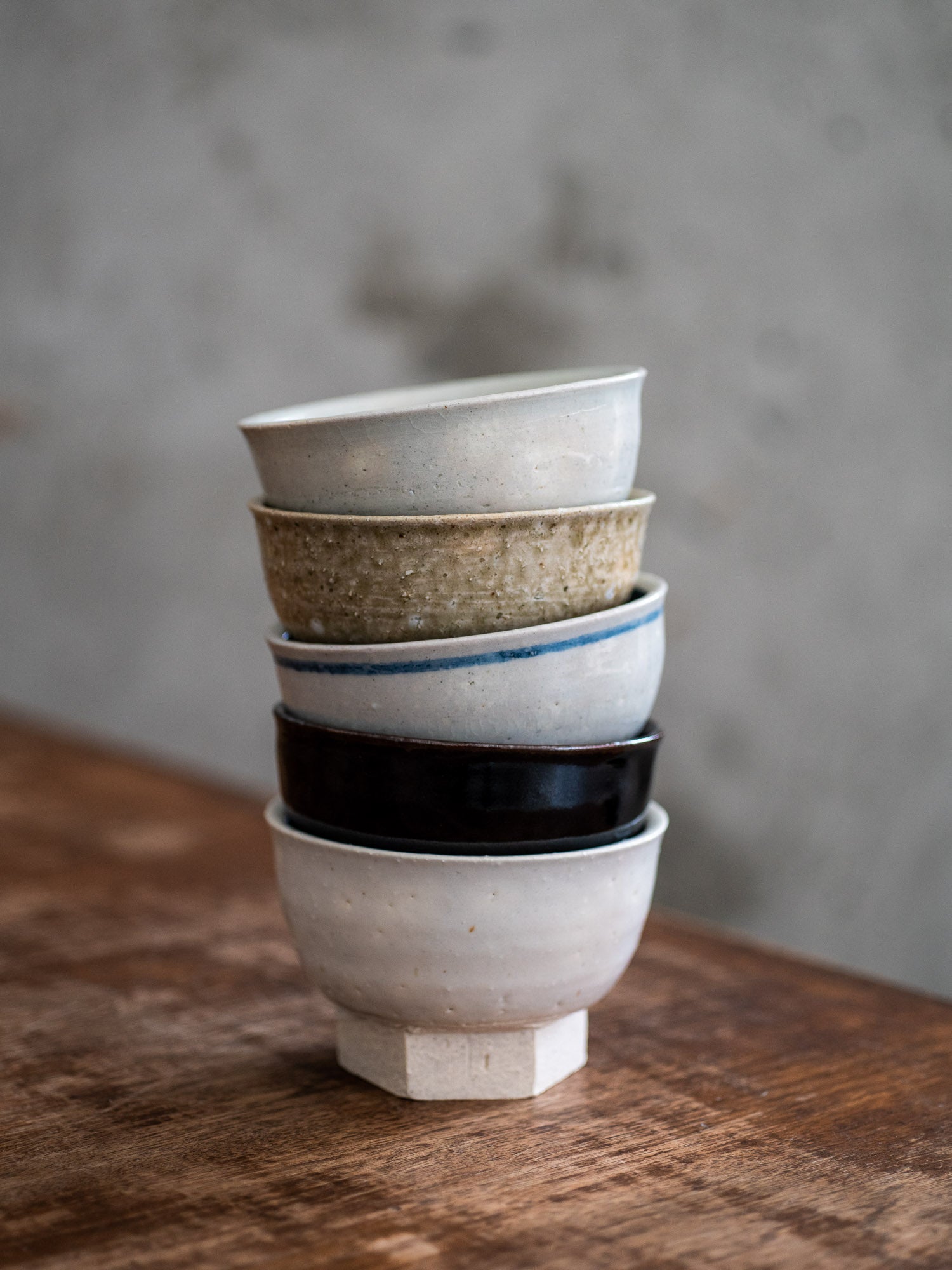 Iga Small Bowl with Hexagon Base