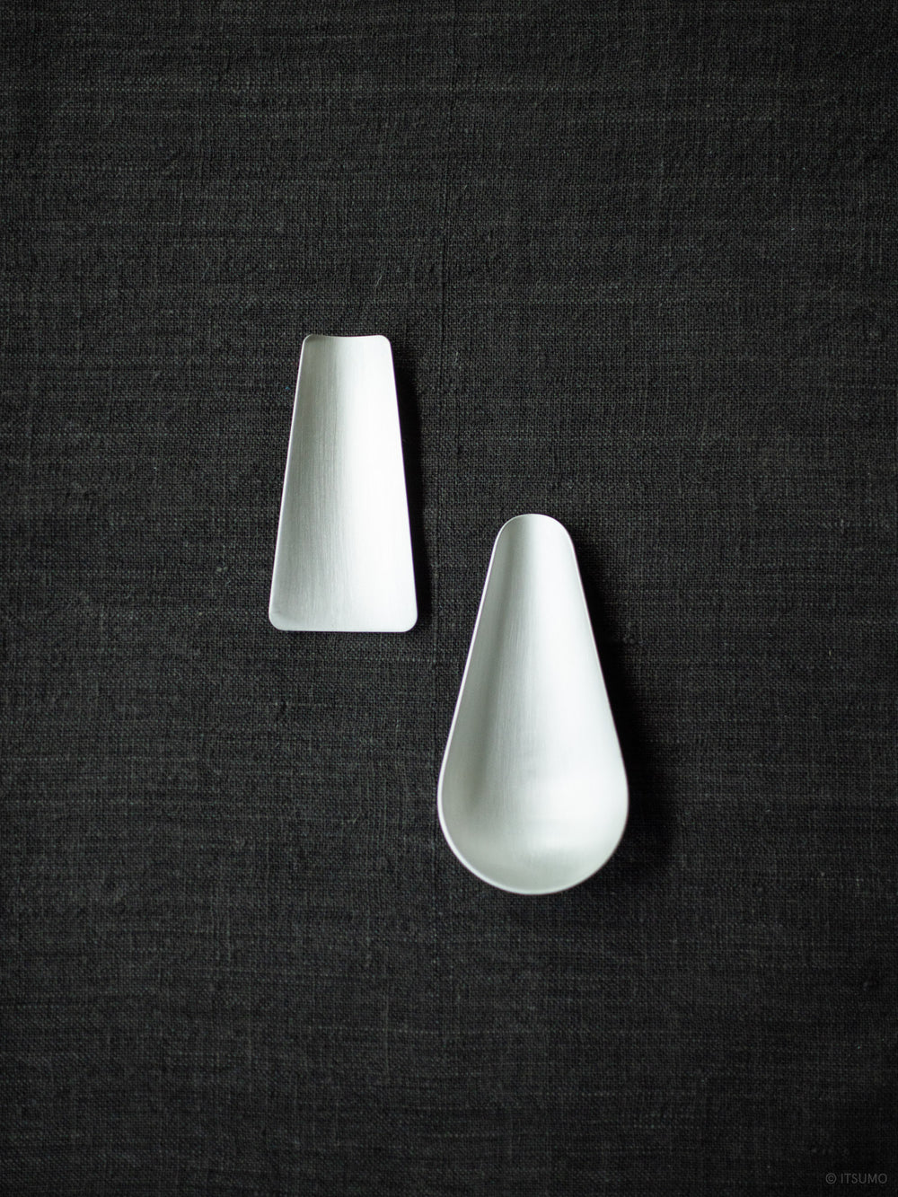 Tin plated copper tea scoops in flat or pear shape made in Japan