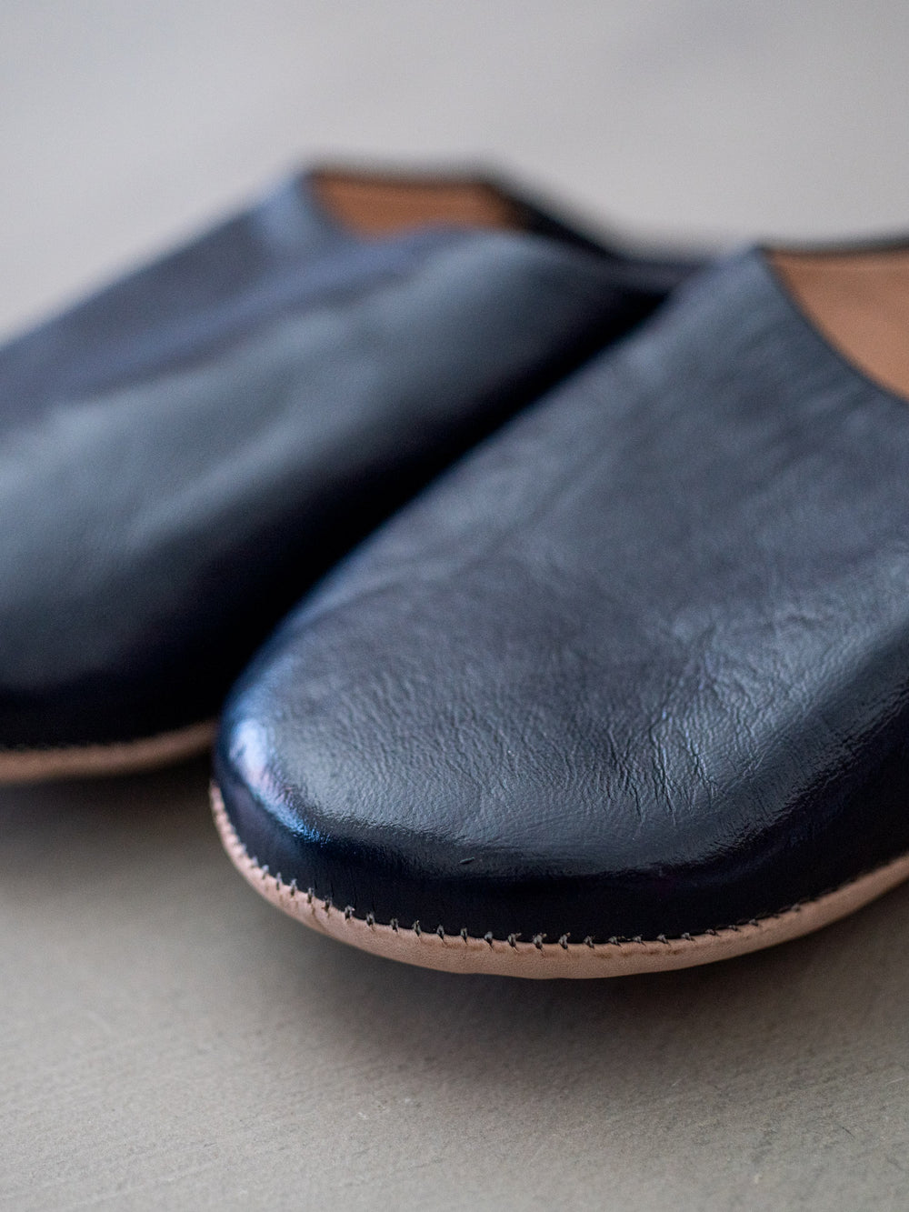 Babouche Leather Slippers – Navy