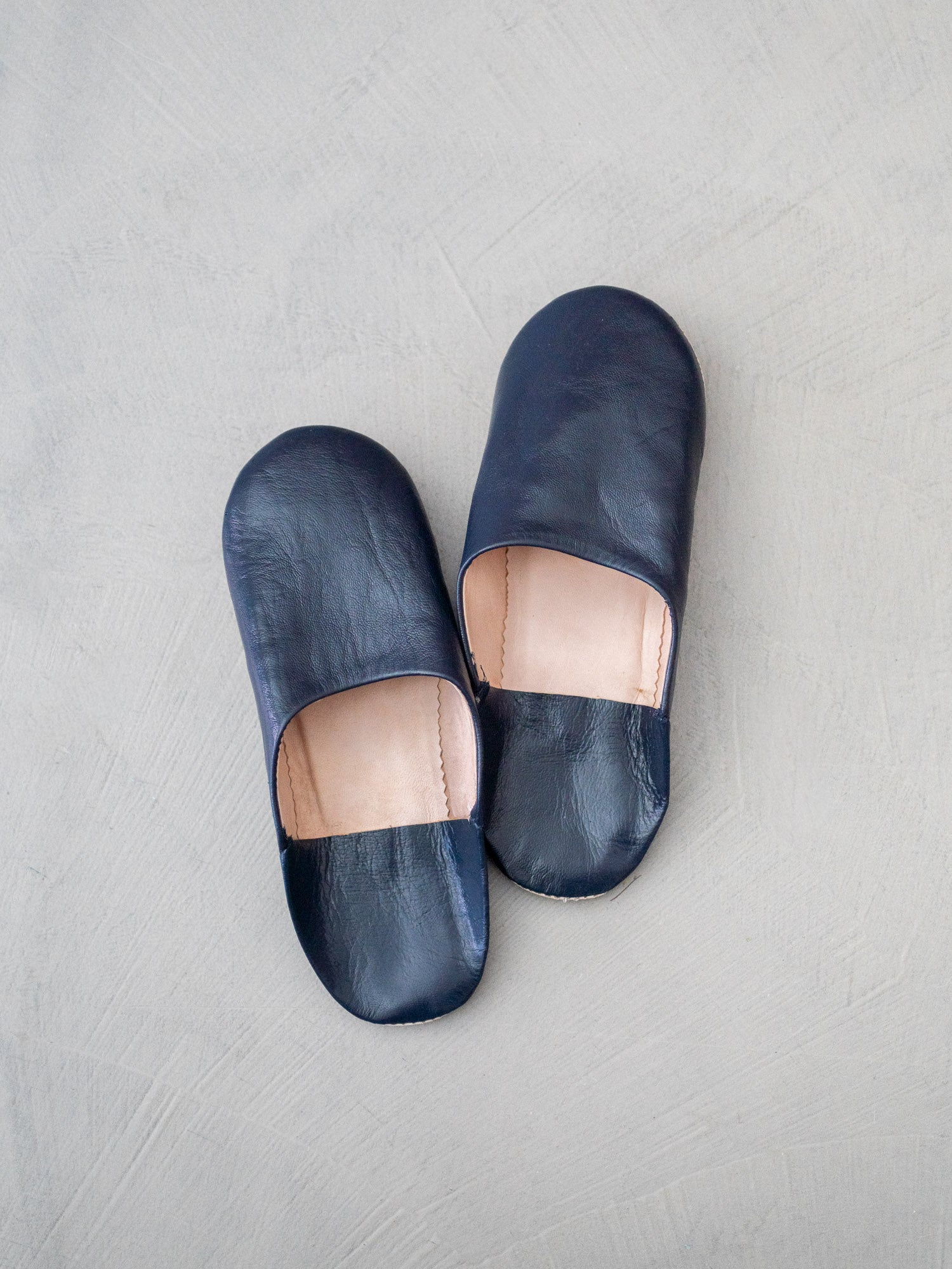 Babouche Leather Slippers – Navy