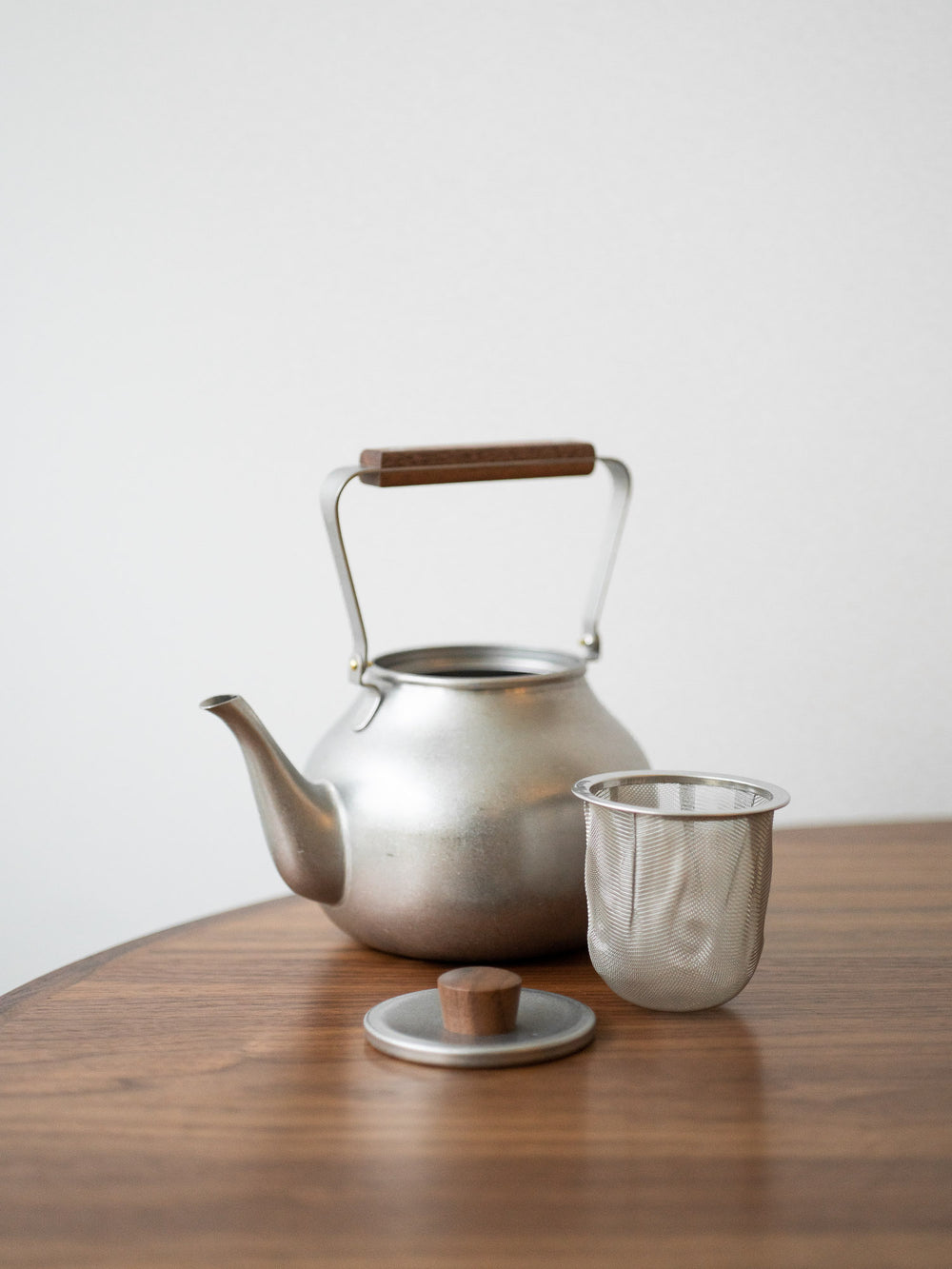 Chaki Stainless Teapot Silver – L