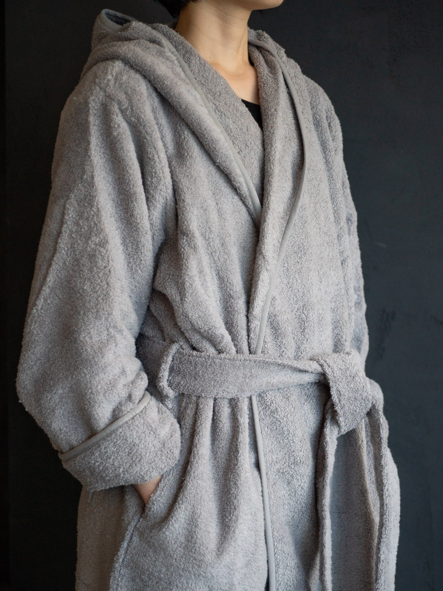 CL Zero Twist Hooded Robe