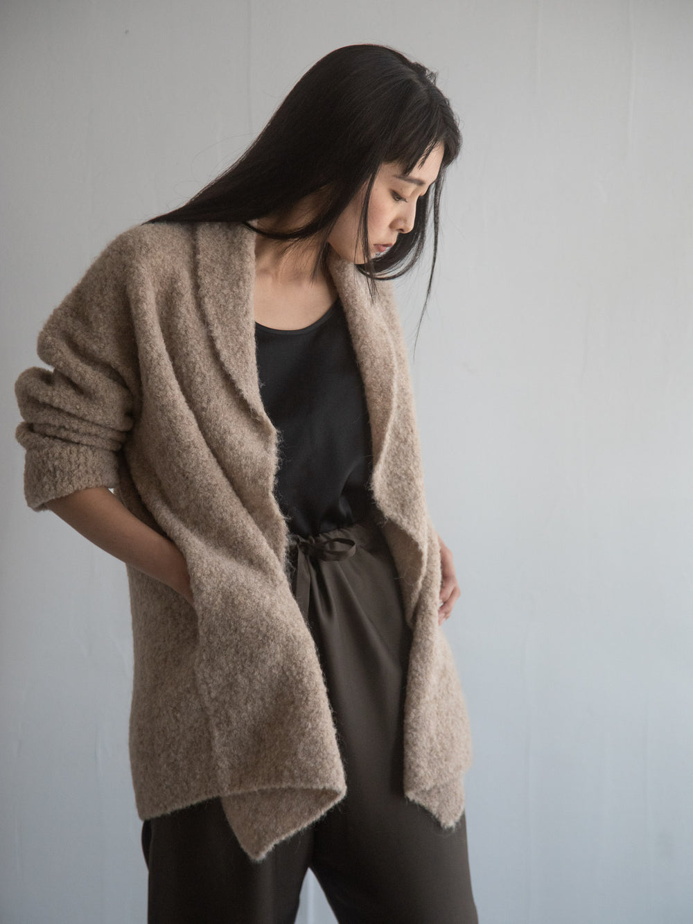 Alpaca Folk Collar Cardigan - Beige