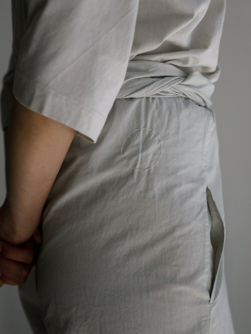 Cotton Silk Broadcloth Wrapped Pants – Silver Quartz