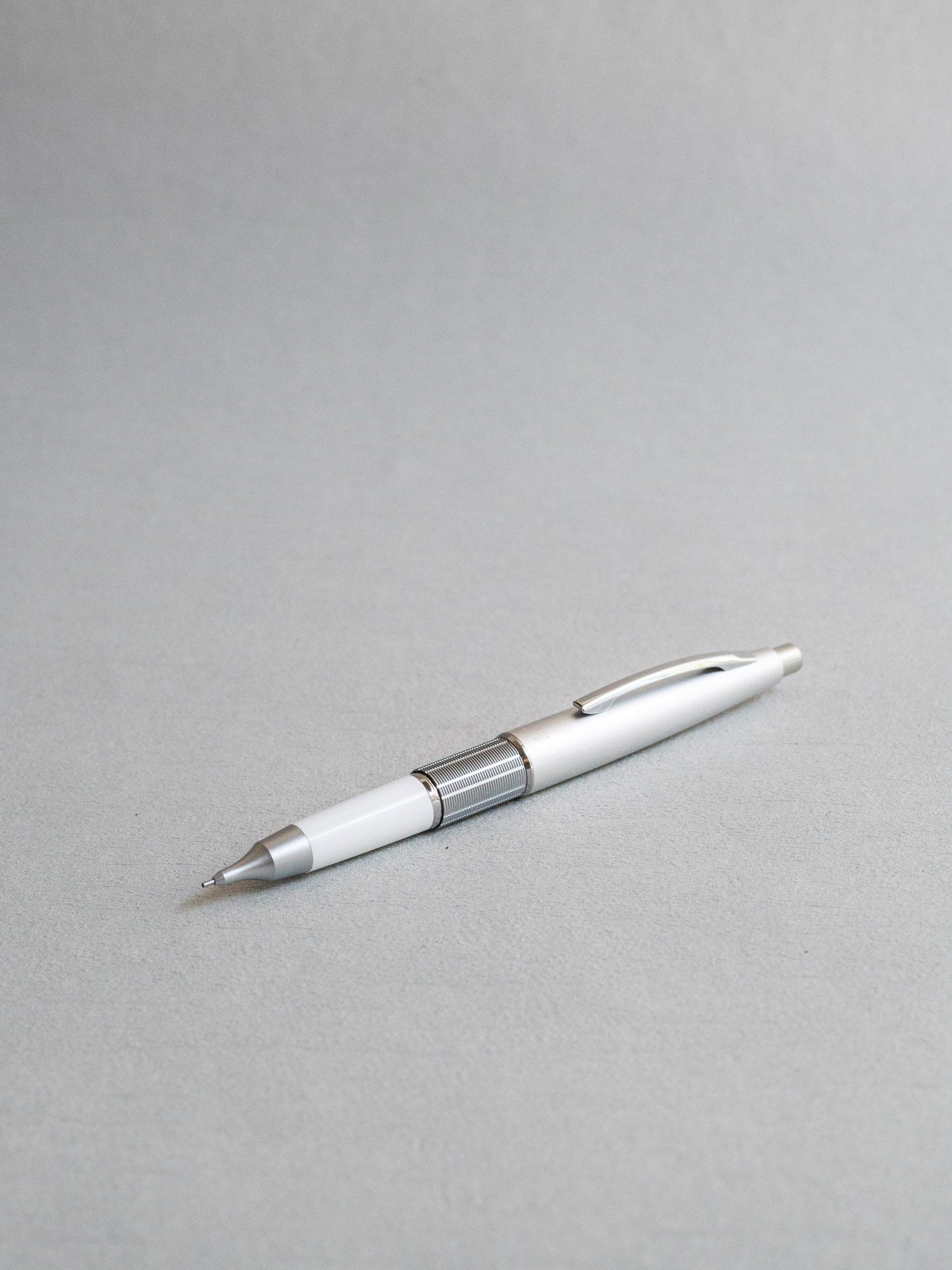 http://itsumo.ca/cdn/shop/files/craft-design-technology-mechanical-pencil-drafting-1.jpg?v=1689817687&width=2048