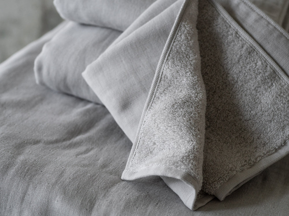 Gauze & Pile Towel – Grey