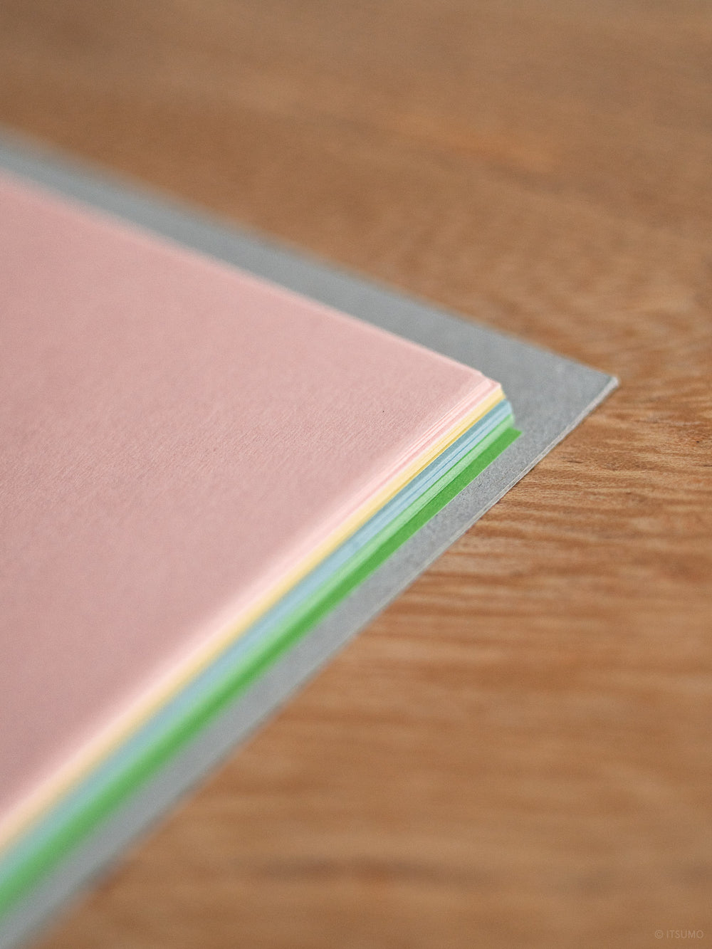 Gekkoso IRO Sketchbook – Multicolour Paper