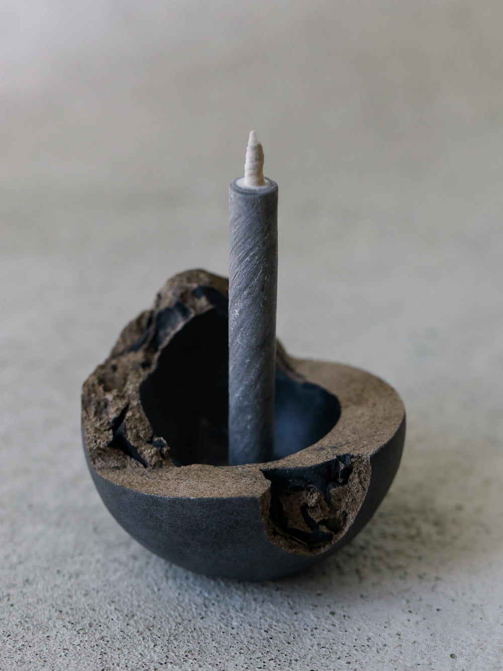 Core Candle Holder – Charcoal