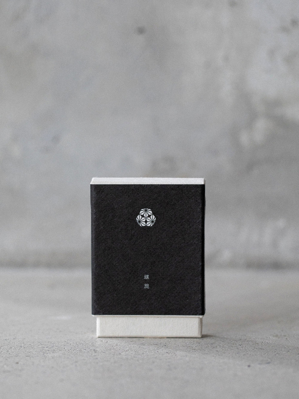 Rasen Cosmic Hemp Candle 5