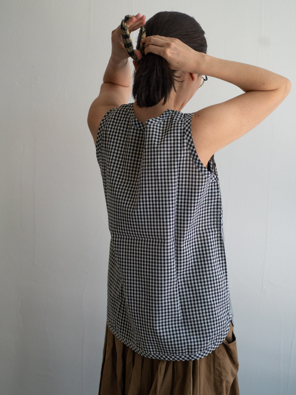 Gingham Sleeveless Blouse
