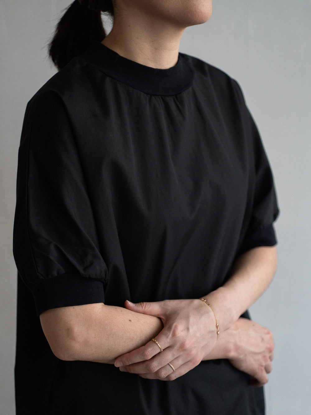 Broadcloth Short Sleeve Blouse – Black