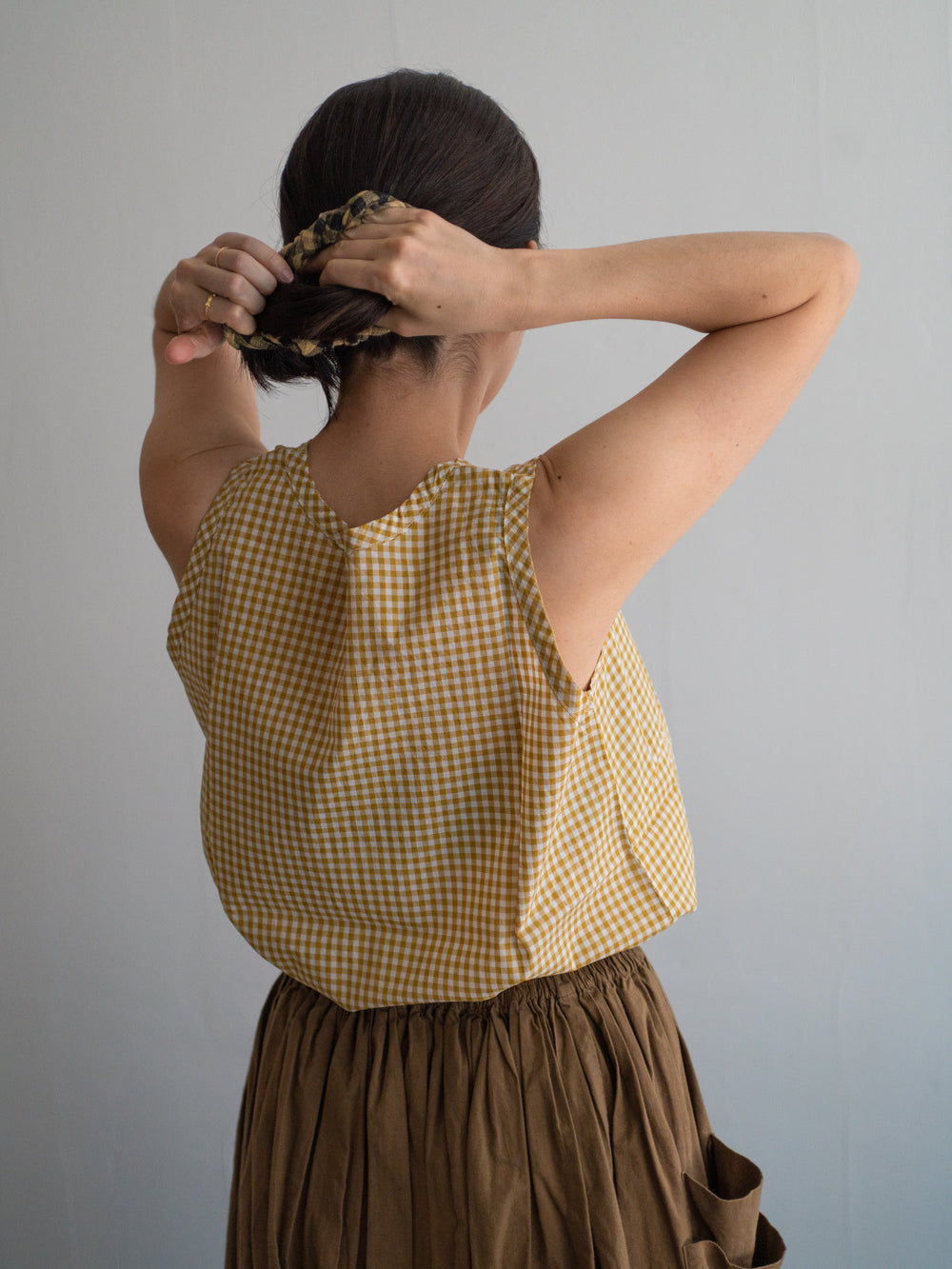 Gingham Sleeveless Blouse