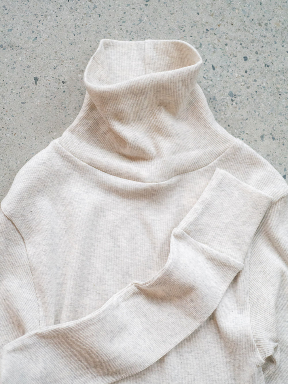 Ribbed Cotton Turtleneck Shirt - Oatmeal