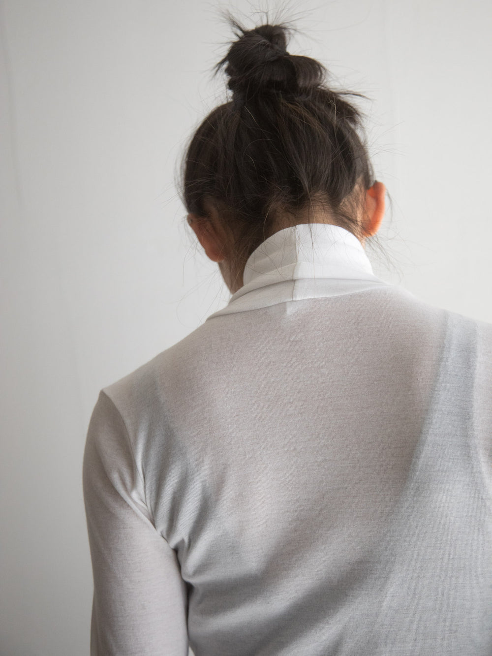 Thin Cotton Turtleneck Shirt - White