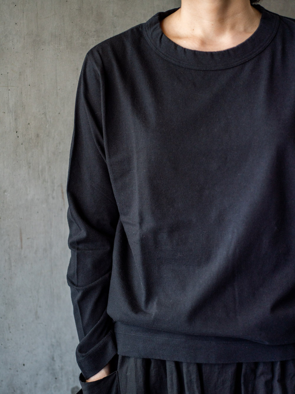 Long Sleeve T-Shirt – Black
