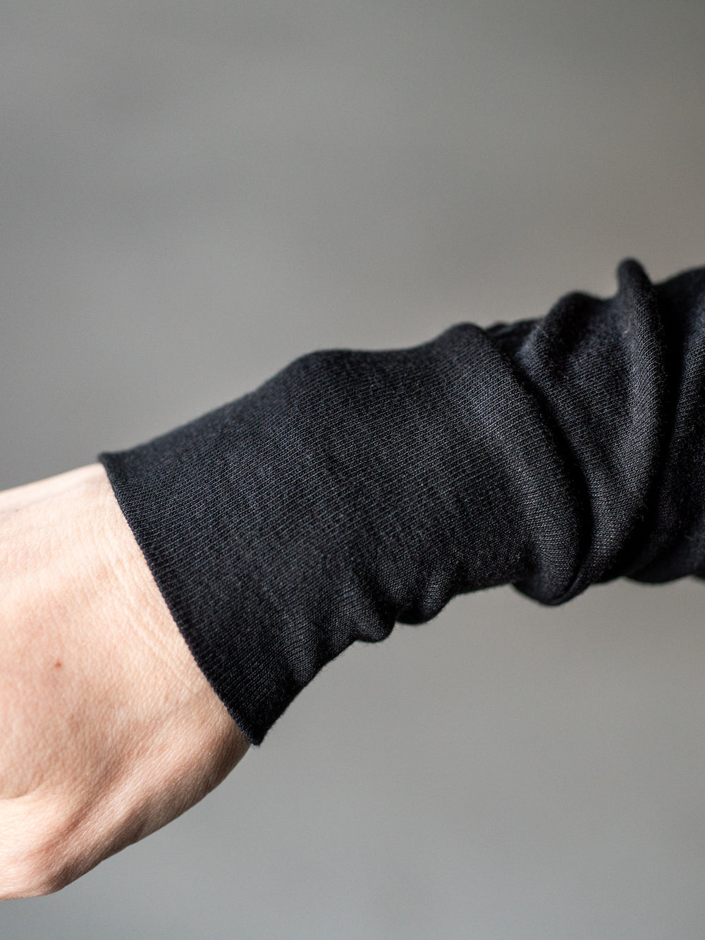Thin Cotton Turtleneck Shirt - Black