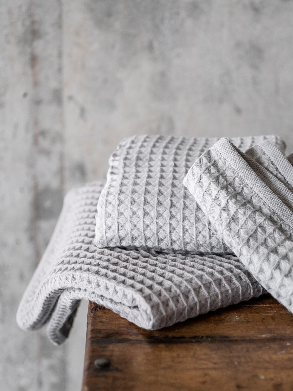 Air Waffle Towel – Grey