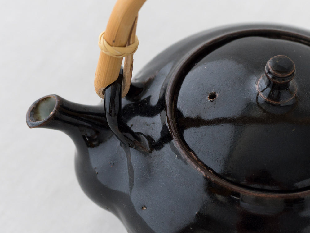 Iga Dobin Teapot – Kuroame