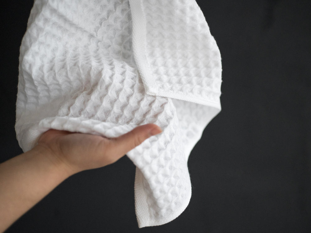 Air Waffle Towel – White