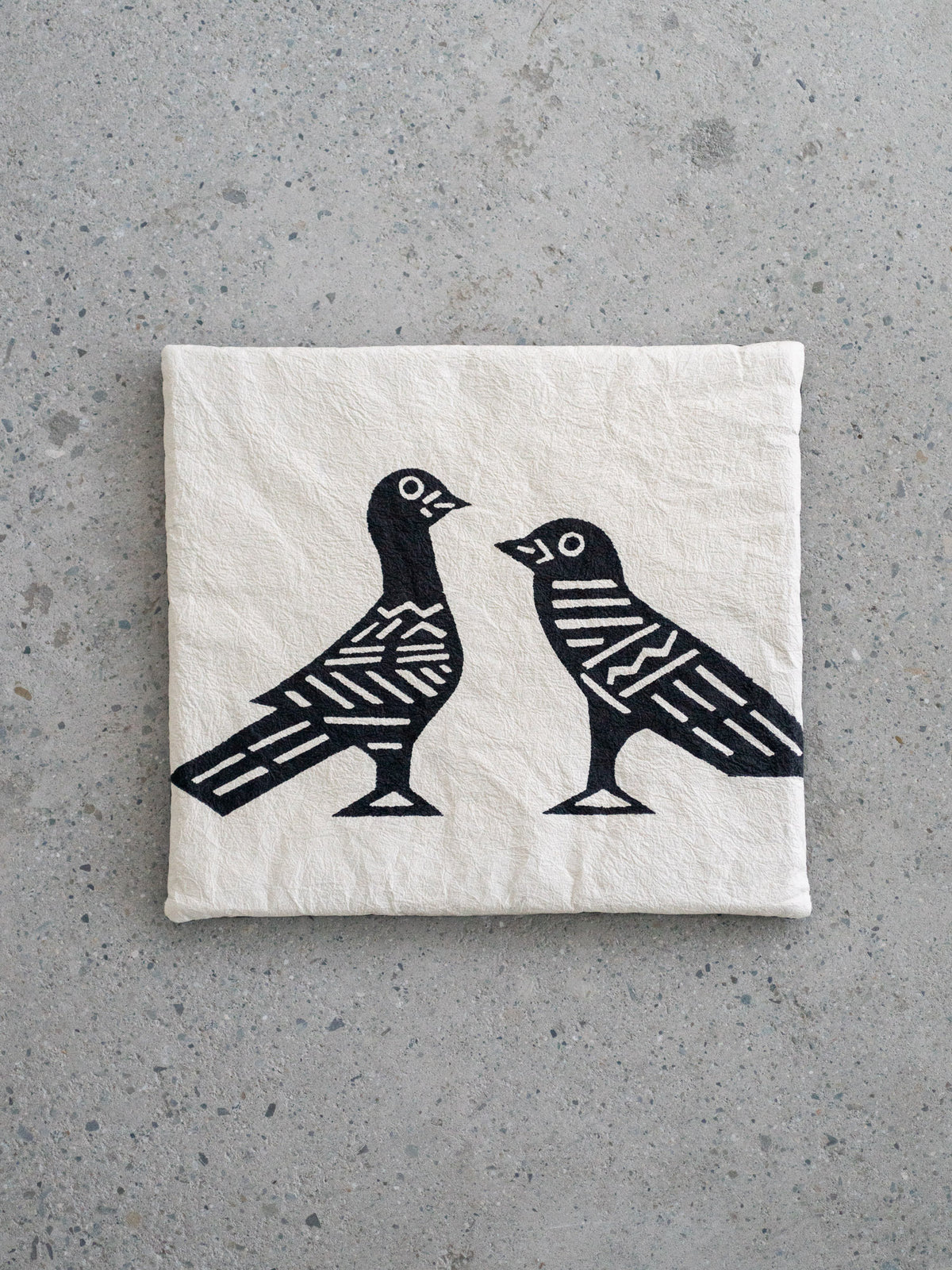 Washi Kakuza Paper Cushion – Black Bird