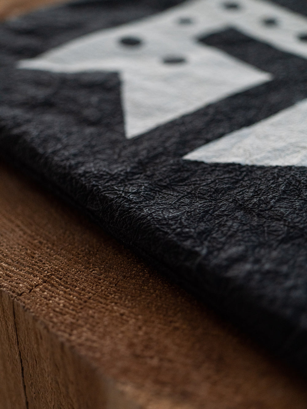 Washi Kakuza Paper Cushion – Design 3 Black
