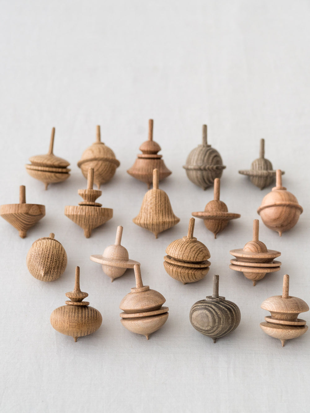 Koma Wooden Tops