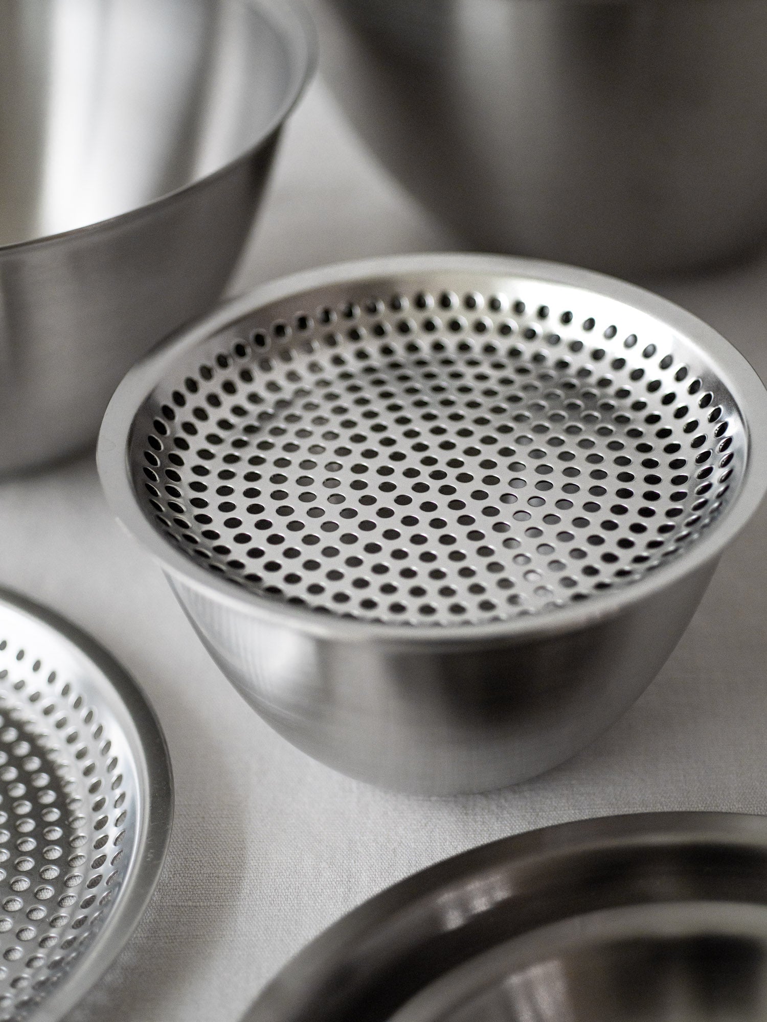 Makanai Stainless Flat Strainer