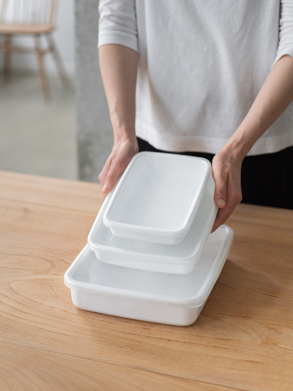 Noda Horo Enamel Container – Shallow Rectangle