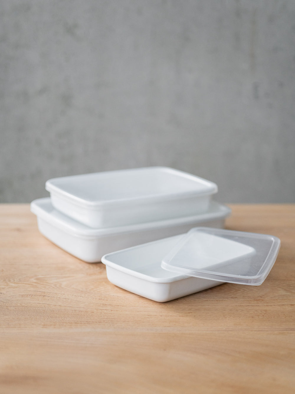 Noda Horo Enamel Container – Shallow Rectangle