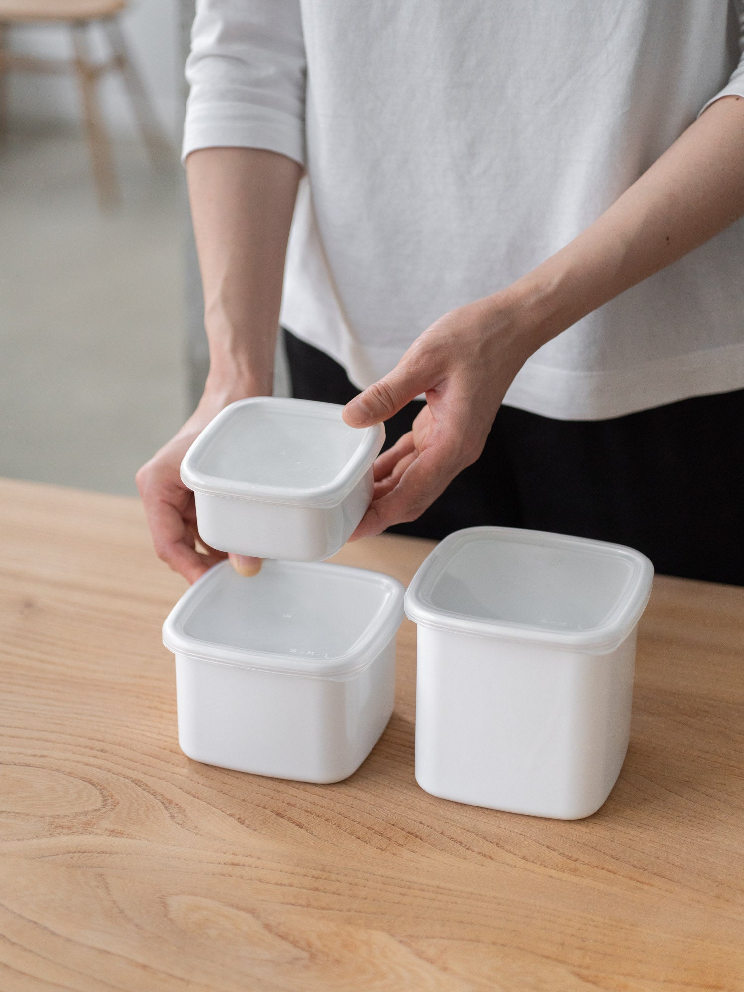 Noda Horo Enamel Container – Square