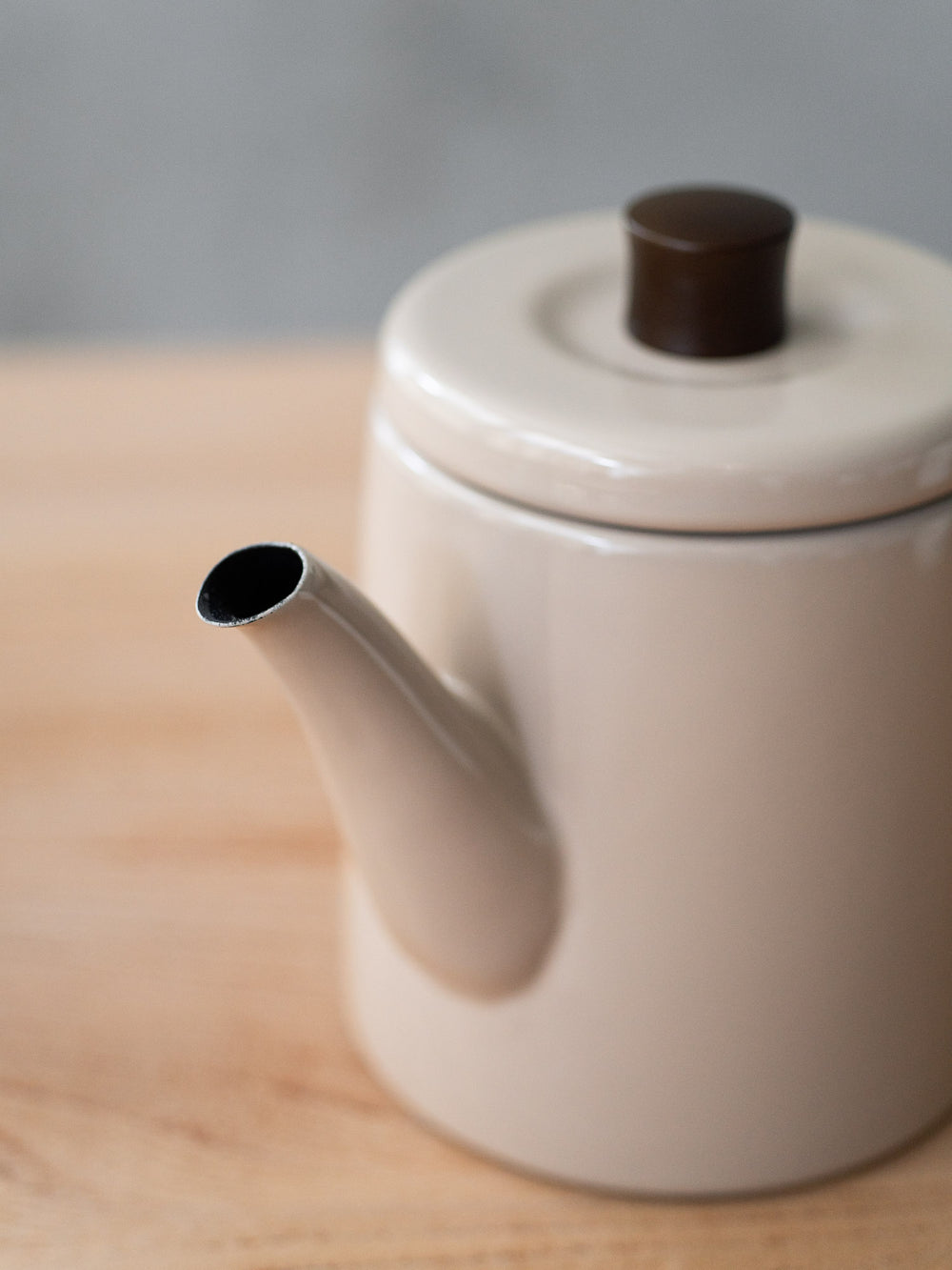 Pottle Enamel Kettle Pot – Beige