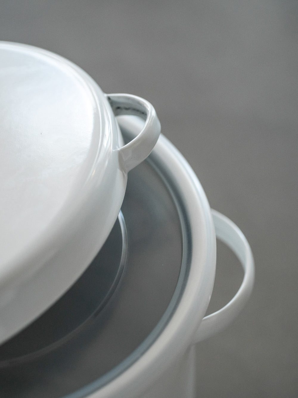 Noda Horo Enamel Round Stocker
