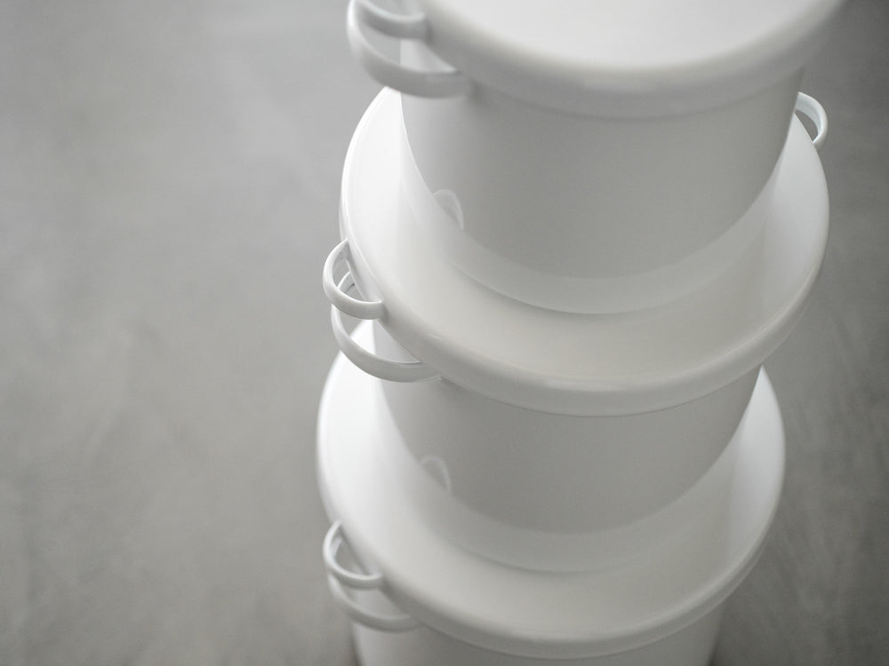 Noda Horo Enamel Round Stocker