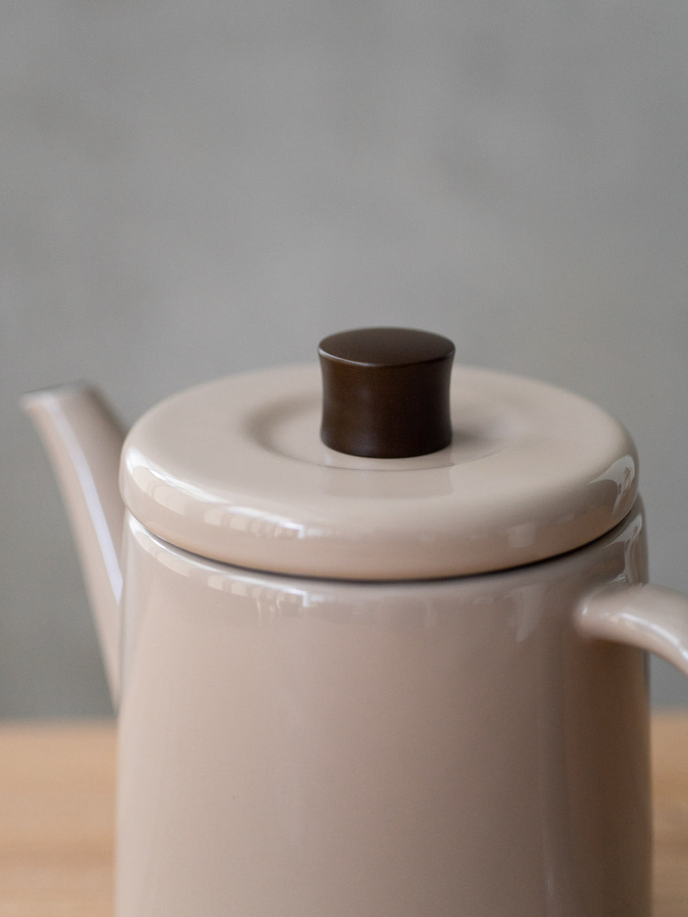Pottle Enamel Kettle Pot – Beige
