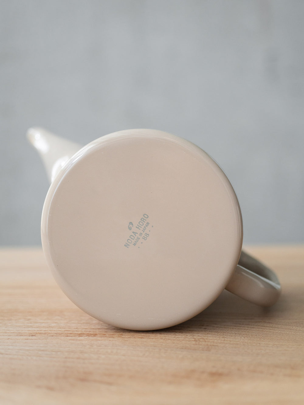 Pottle Enamel Kettle Pot – Beige