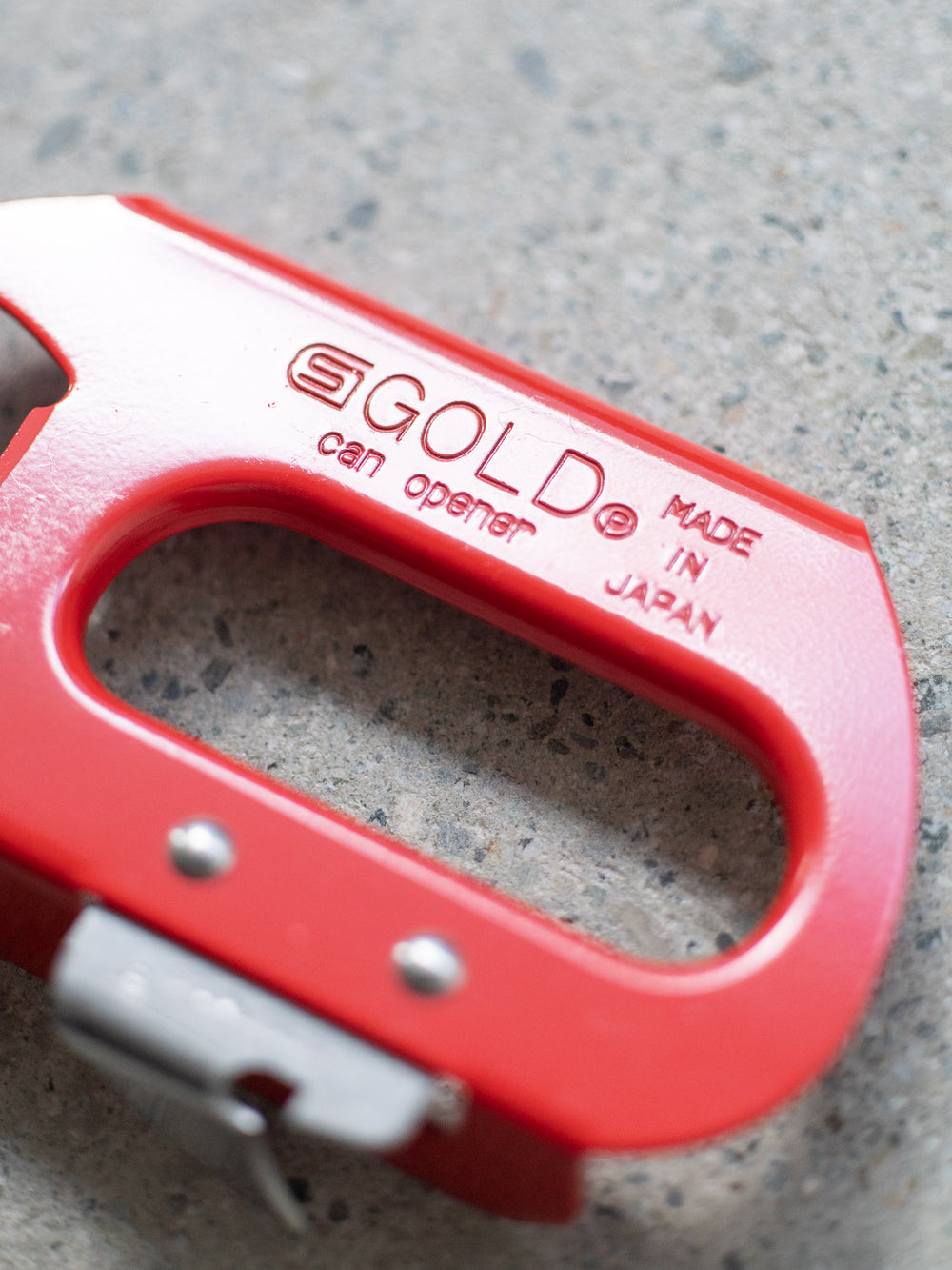 GOLD Can Opener - Red
