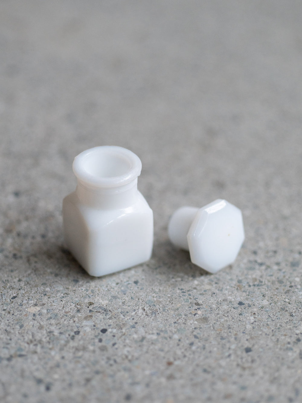 Retro Glass Medicine Bottle – Small