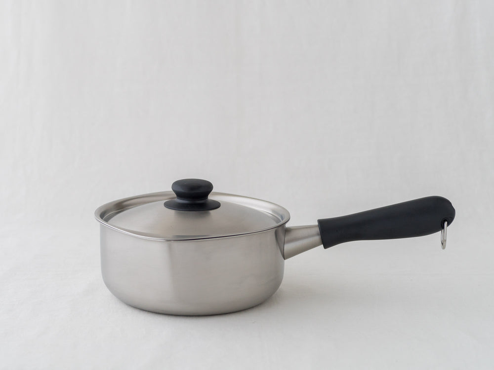 Sori Yanagi One Hand Pot – 18 cm