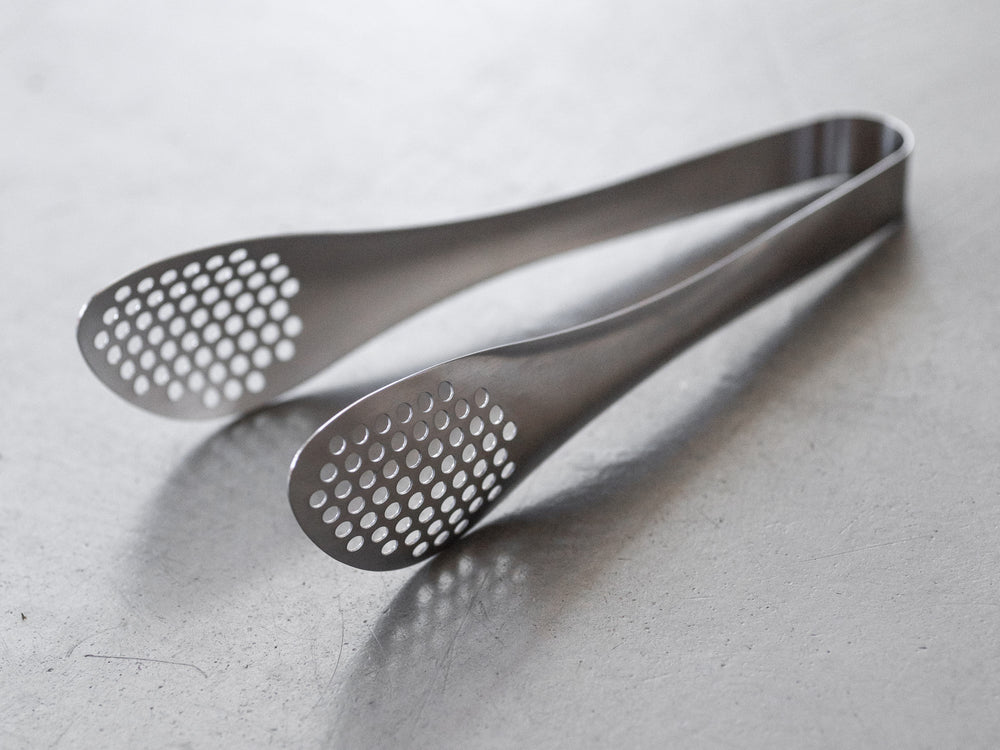 Sori Yanagi Stainless Tongs – Perforated