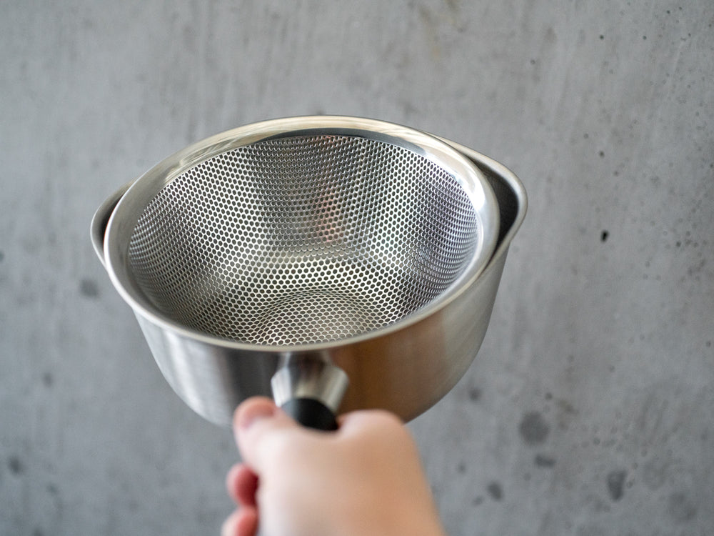 Sori Yanagi One Hand Pot – 18 cm