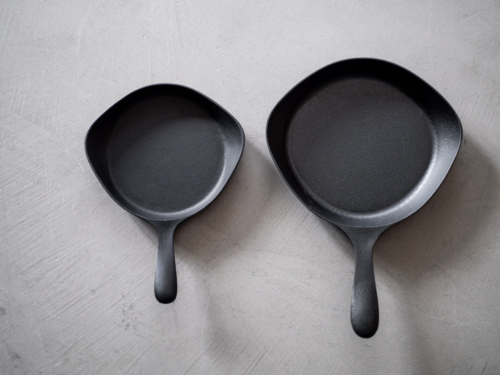 Sori Yanagi Tekki Cast Iron Mini Pan
