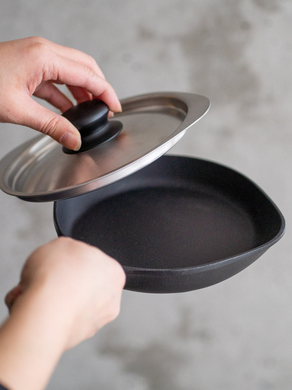 Sori Yanagi Tekki Cast Iron Mini Pan