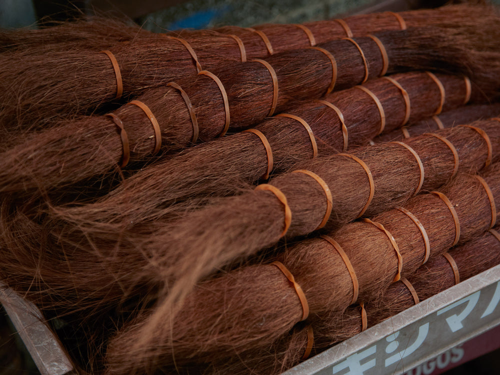 Shuro Long Broom with Hinoki Broomstick