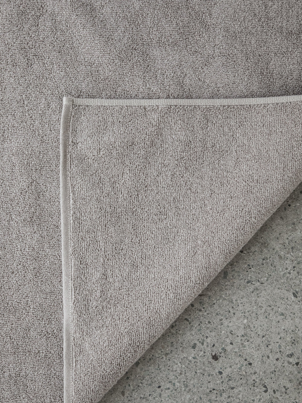 Paper Pile Bath Mat - Beige